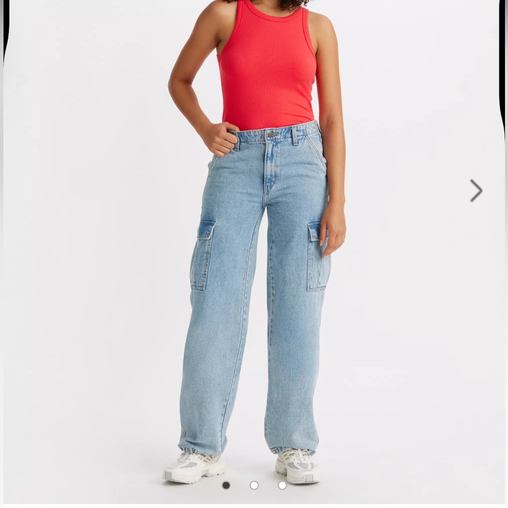 Levi’s 94 baggy cargo jeans size 26